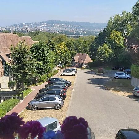 Appartement Domaine Des Yearlings ドーヴィル エクステリア 写真